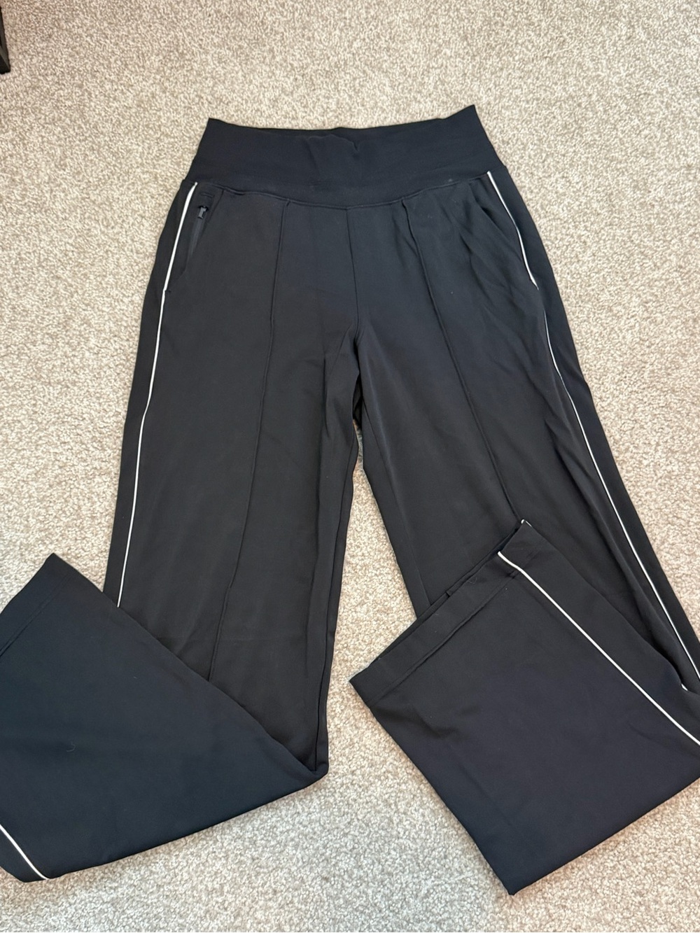 Athleta Black Venice High-rise Track Pants- small/tall